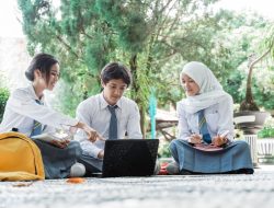 Bursa Magang dan Workshop Industri Kreatif: Tingkatkan Keterampilan dan Peluang Karir Siswa