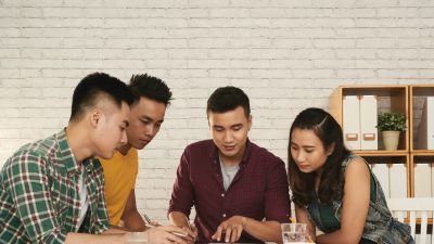 5 Tren Bisnis Mahasiswa di 2025: Peluang Emas yang Wajib Kamu Manfaatkan di NEC!