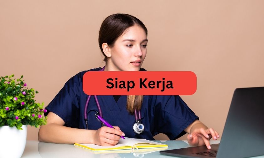 Belajar Jadi Tenaga Kesehatan yang Siap Kerja Sejak Hari Pertama Kuliah di UBSI
