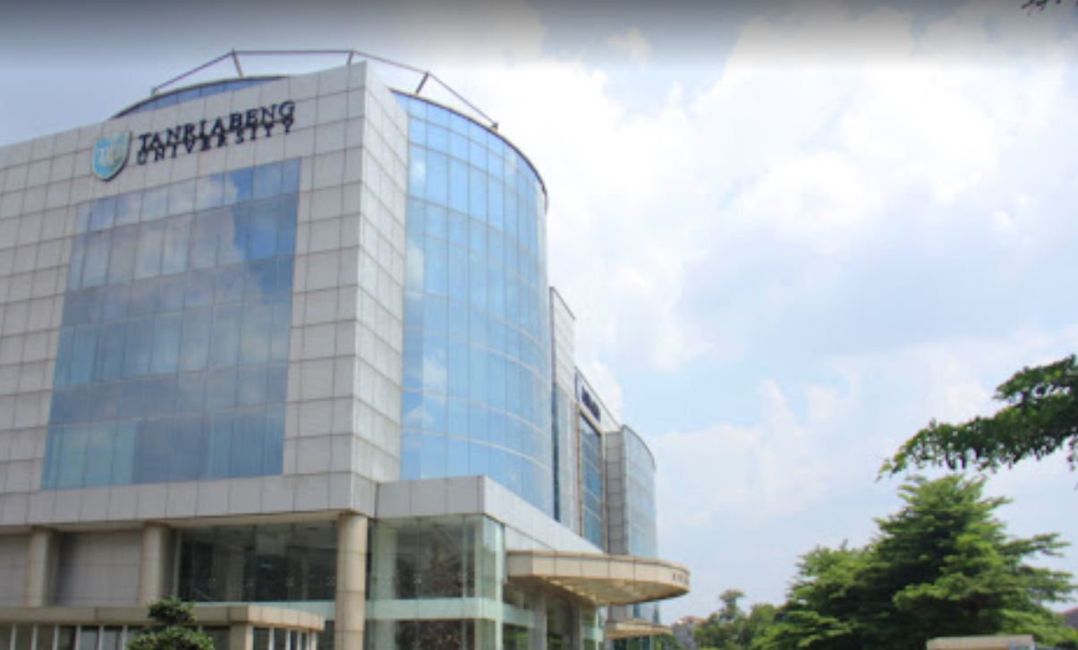 Kampus Swasta di Jakarta Selatan