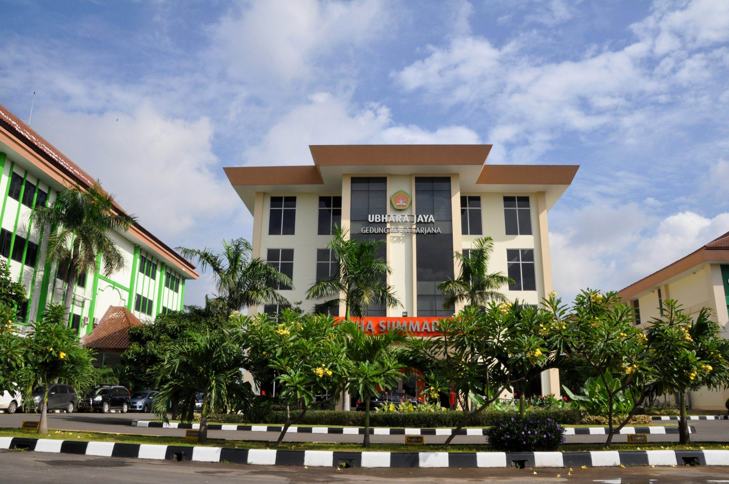 Kampus Swasta di Jakarta Selatan